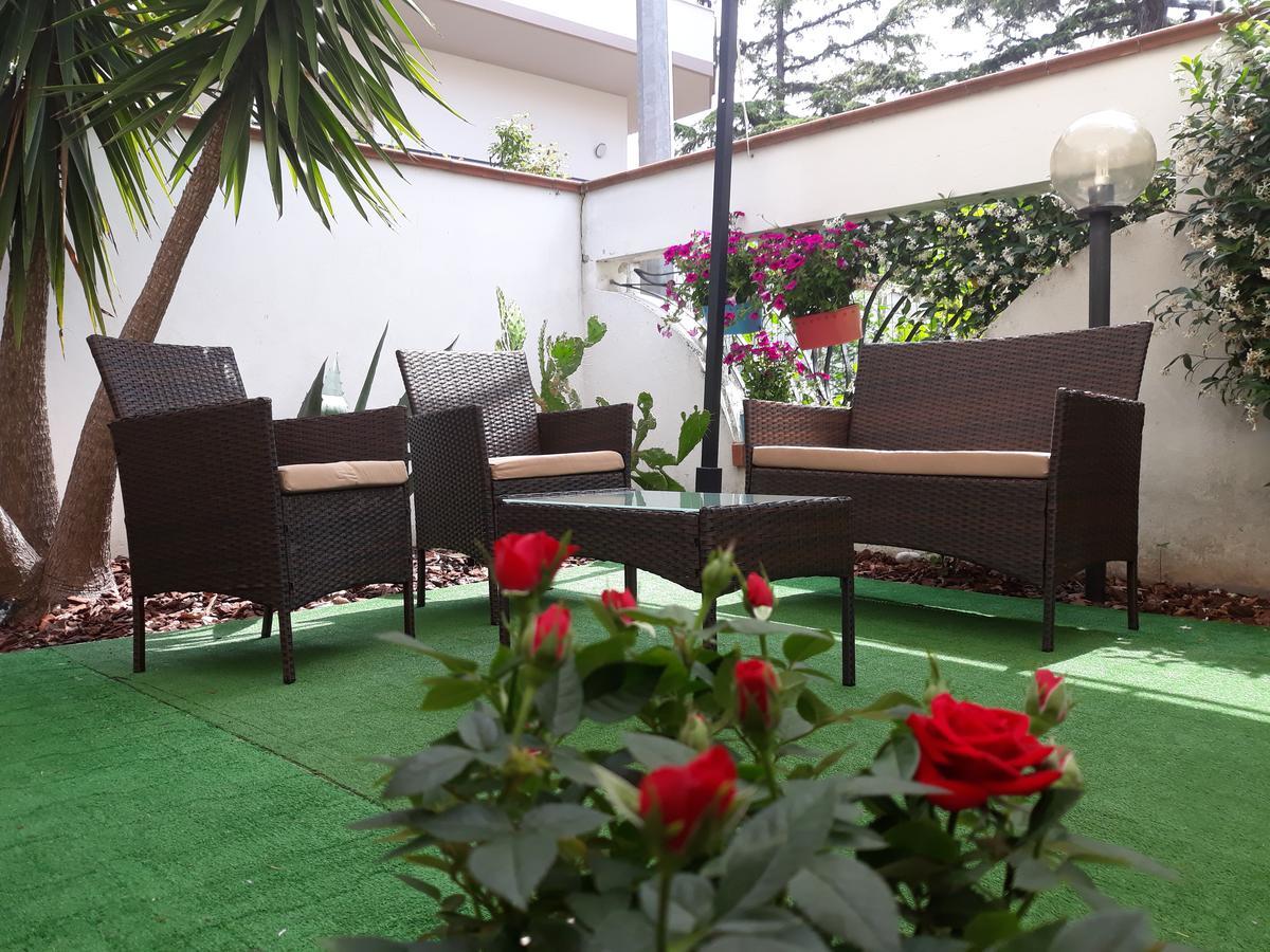 Villa Elena Montesilvano Marina Екстериор снимка
